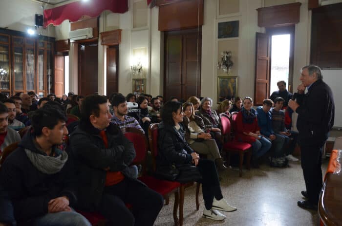 Messina si prepara alla Giornata della Memoria e dell’Impegno: Don Ciotti incontra “la meraviglia” degli studenti.