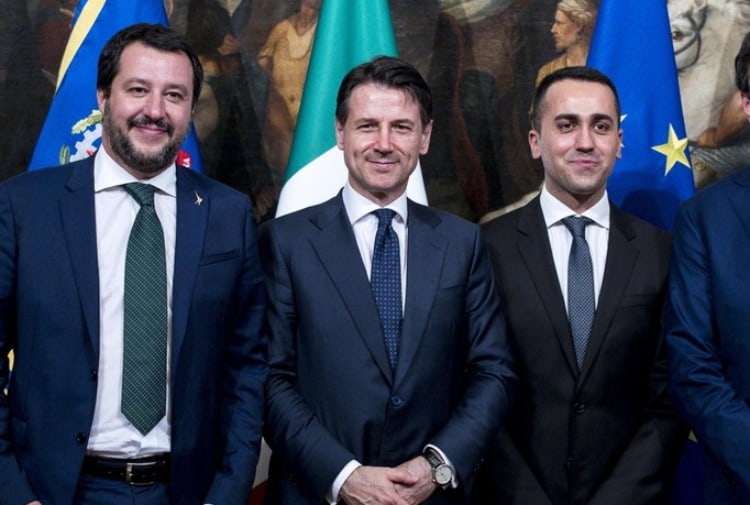 Il Governo, i media ed una carneficina anticipata. Che fa male solo all’Italia