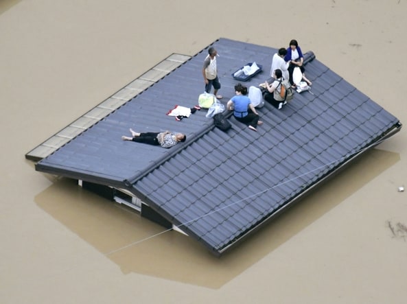 Alluvione in Giappone, sale il numero dei morti