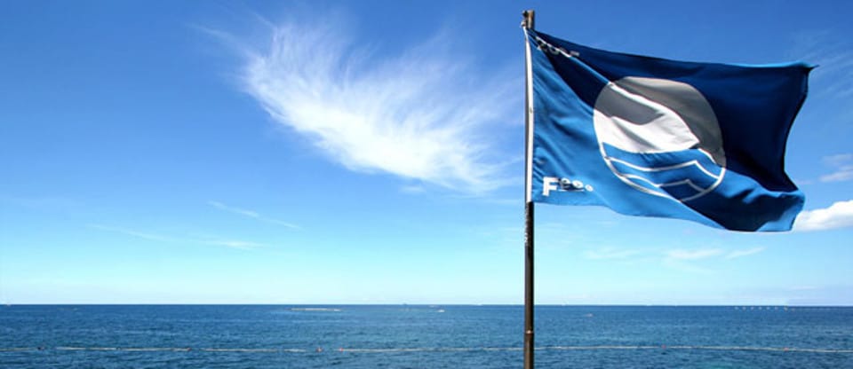 Marina del Nettuno issa la “bandiera blu”, unico porticciolo in Sicilia