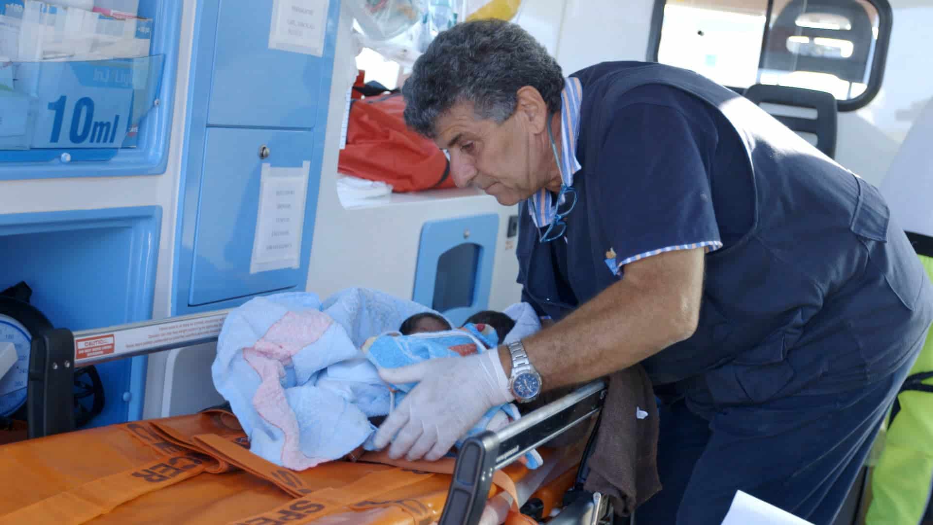 Pietro Bartolo, il medico di Lampedusa, a Messina con l’obiettivo di raccontare l’immigrazione in Europa