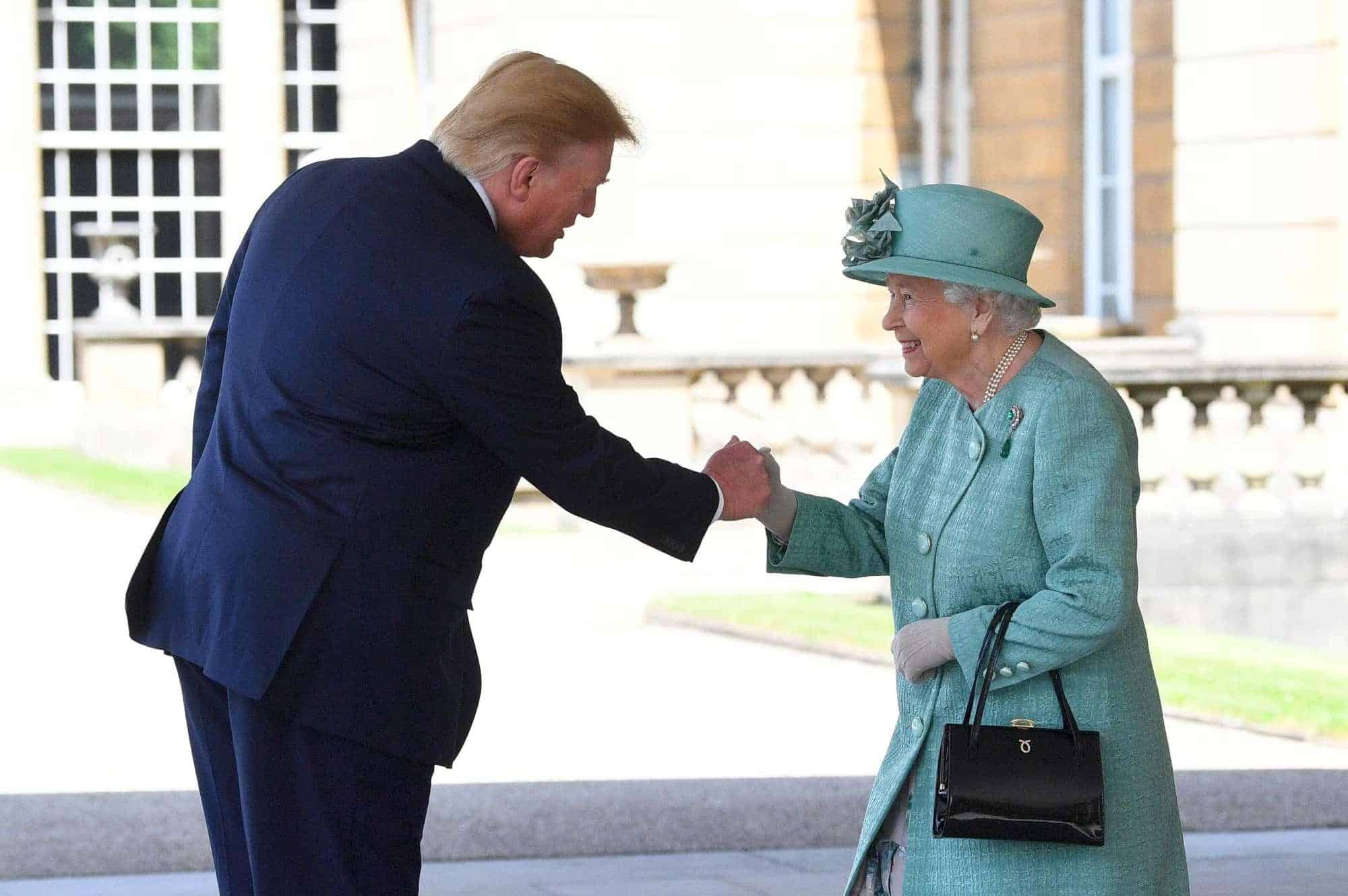 Trump e la regina Elisabetta celebrano i 75 anni del D-Day