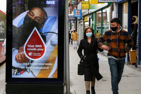 UK: diminuiscono i limiti per omosessuali e bisessuali che vogliono donare il sangue. Le ragioni storiche di una discriminazione sanitaria