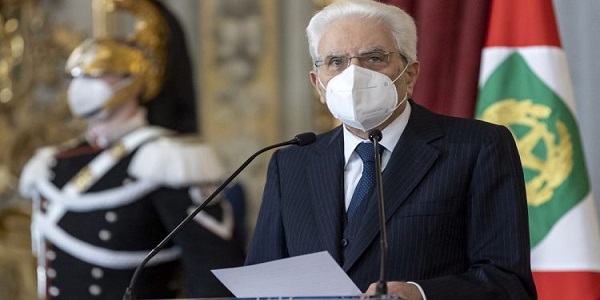 Il congedo di Mattarella alla Farnesina: ‘’È il mio ultimo saluto alla comunità degli ambasciatori’’