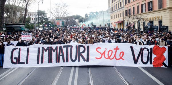 Maturità 2022. Gli studenti contro le direttive del Ministro Bianchi “ci sentiamo presi in giro”