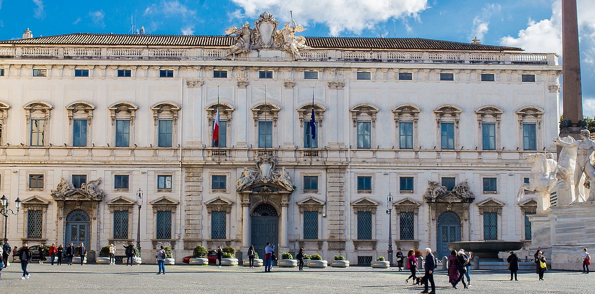 Stage alla Corte Costituzionale per laureati in Giurisprudenza: scopri come partecipare