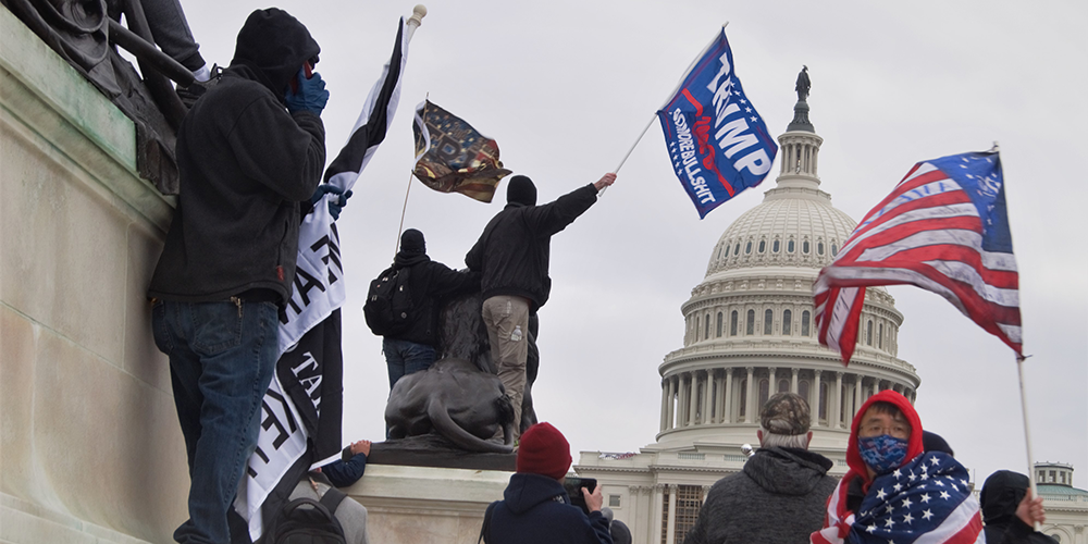 Inchiesta su Capitol Hill, i testimoni: Trump tentò un golpe grazie ai gruppi di estrema destra