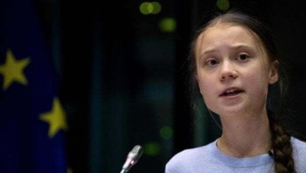 Greta Thunberg sul nucleare: “Se già attive, meglio le centrali nucleari che il carbone”