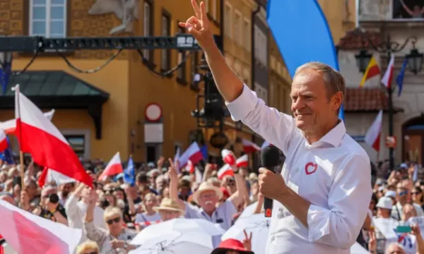 Varsavia, la più grande protesta del popolo polacco dalla fine del comunismo