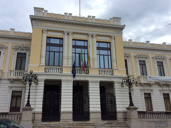 Palazzo Corrado Alvaro, Reggio Calabria