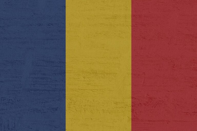 bandiera romania su muro