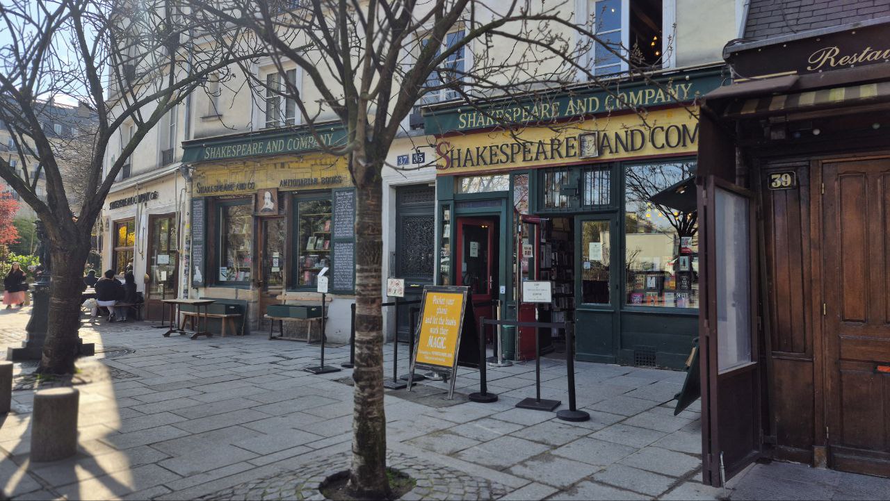 Parigi, 2026. Shakespeare and Company